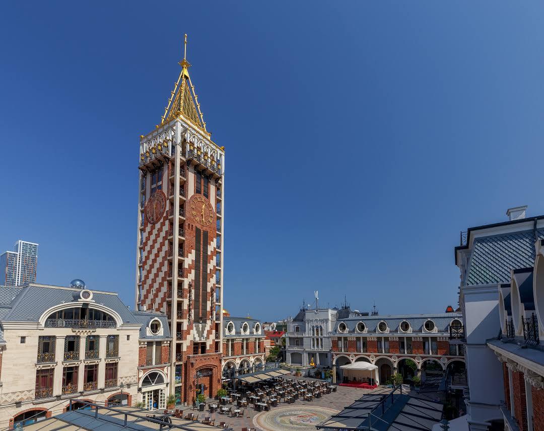 Batumi Piazza